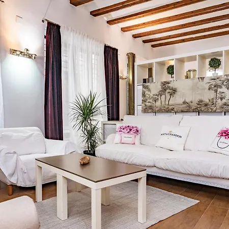 Duplex Mercado Apartment