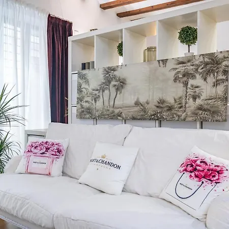 Duplex Mercado Apartment *